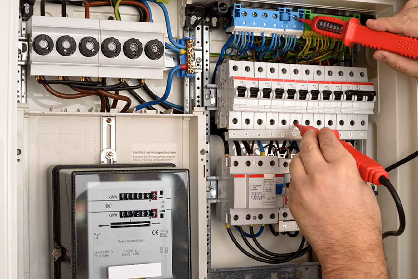 E-Check bei Elektroservice Zickler in Friedrichroda
