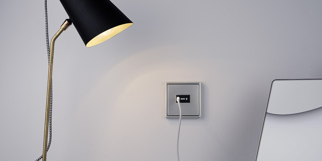 Ladegerät USB PD 60 bei Elektroservice Zickler in Friedrichroda